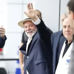 pin9467-150x150 "Eu estou tranquilo, me sinto bem", diz Lula após alta de hospital