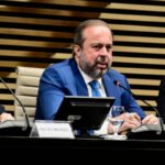 b548c618-a8da-4e3a-a4e4-064840ca882d-150x150 Ministro defende gás mais barato para reindustrialização do país