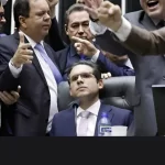 Design-sem-nome-26-150x150 QUEREM FICAR ACIMA DA LEI