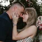 Taylor-Swift-e-Travis-Kelce-Foto_-Reproducao_Instagram-768x432-1-150x150 Sogro de Taylor Swift revela que Travis Kelce tinha outros planos para pedido de casamento: "Ele ia adiar"