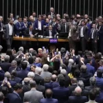 img20250806223354745med-960x540-1-150x150 Câmara vai suspender líderes de motim contra Motta e censurar Nikolas e Sóstenes Cavalcante