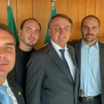 1_filhos_do_bolsonaro-6430752-960x540-1-150x150 Bolsonarismo sofre 2ª tentativa de debandada, e filhos de ex-presidente reagem