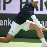 novak_djolovic_tenis_indian_wells_2026-150x150 Djokovic e Alcaraz sofrem mas avançam à próxima fase em Indian Wells