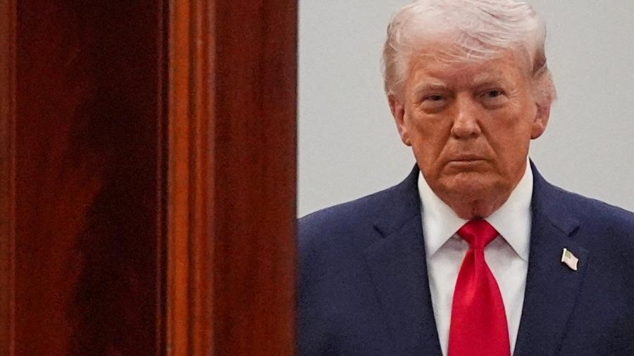 presidente-dos-eua-donald-trump-na-casa-branca-1775684027092_v2_900x506 Perus On-line