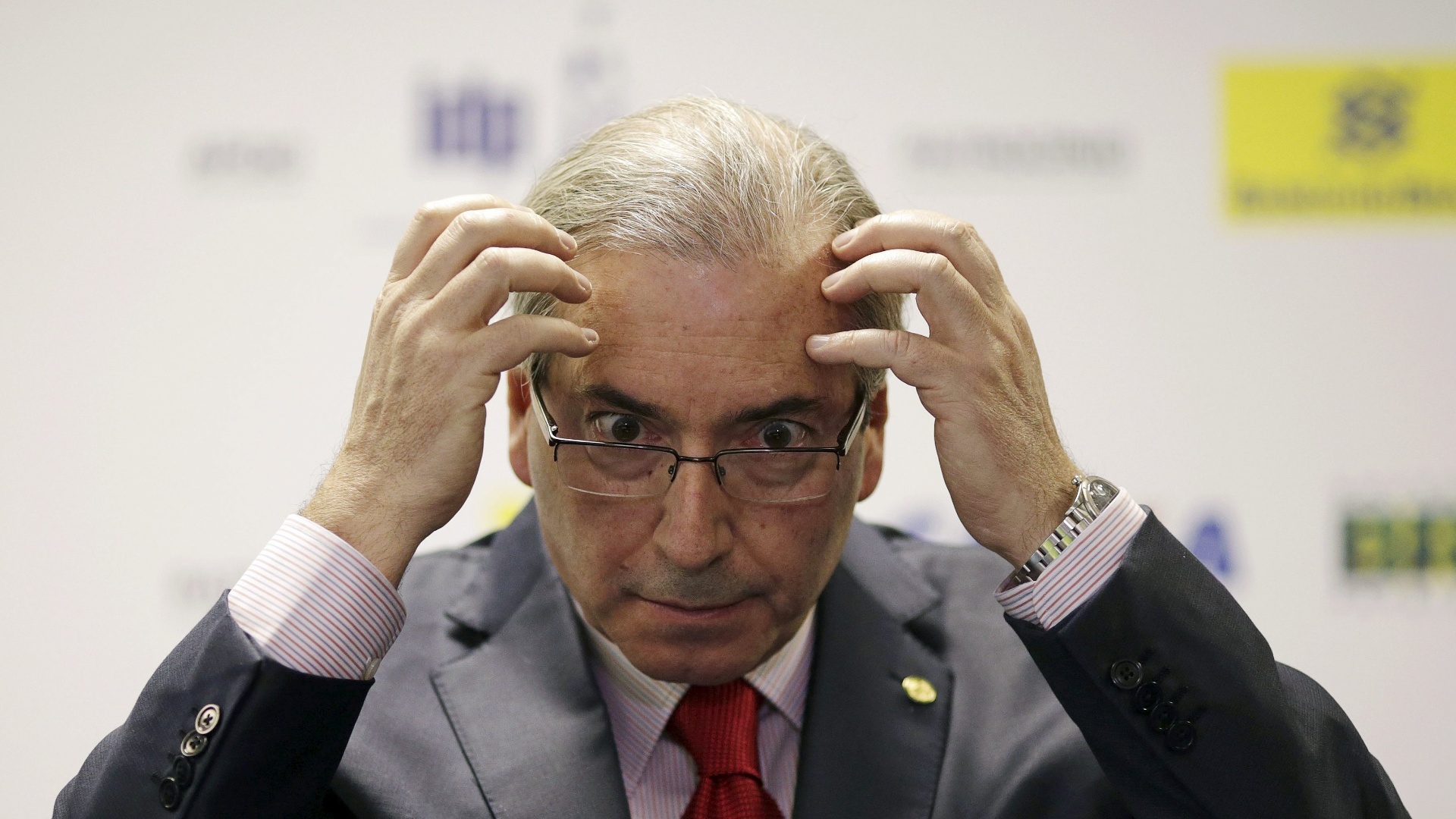 presidente-da-camara-dos-deputados-eduardo-cunha-durante-seminario-em-brasilia-1440012391156_1920x1080 Perus On-line