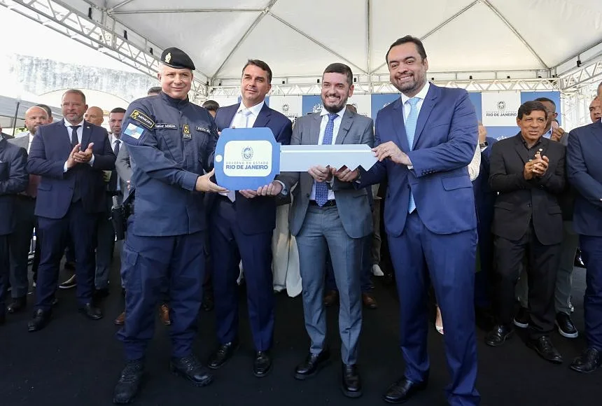 flavio-castro-bacellar Perus On-line